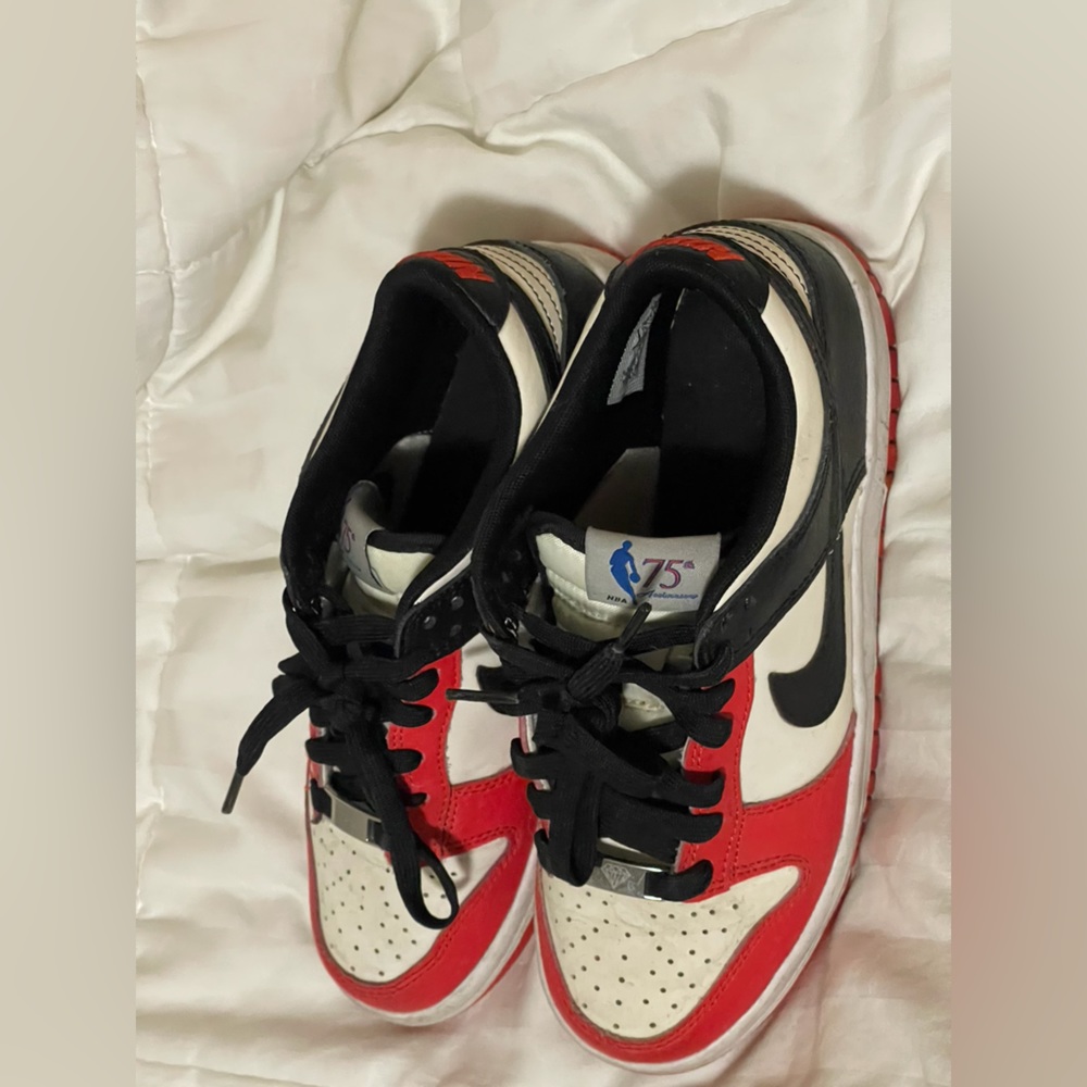 Nikki Diamond Dunks